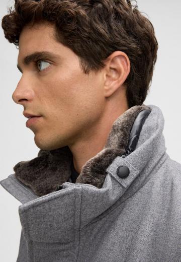 Короткое пальто