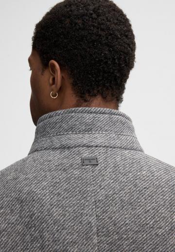 Короткое пальто