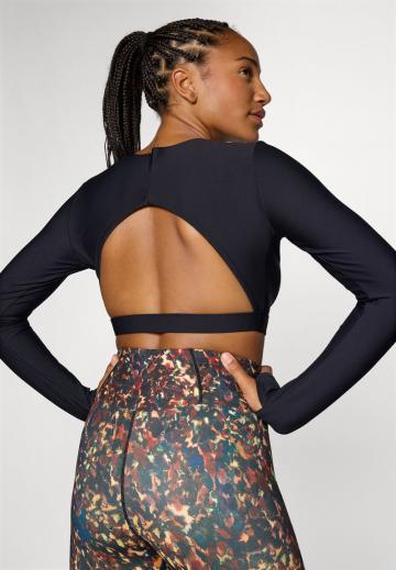 Спортивная майка