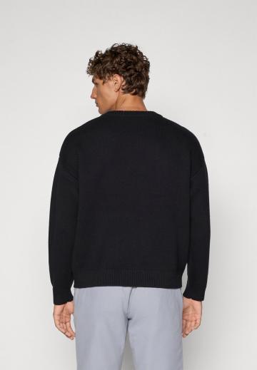 Спортивная кофта