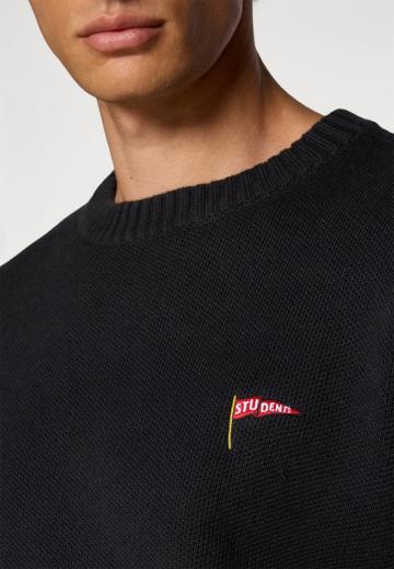 Спортивная кофта