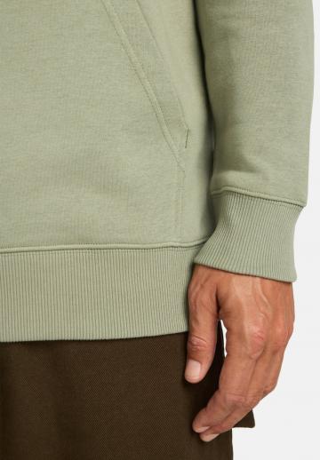 Спортивная кофта