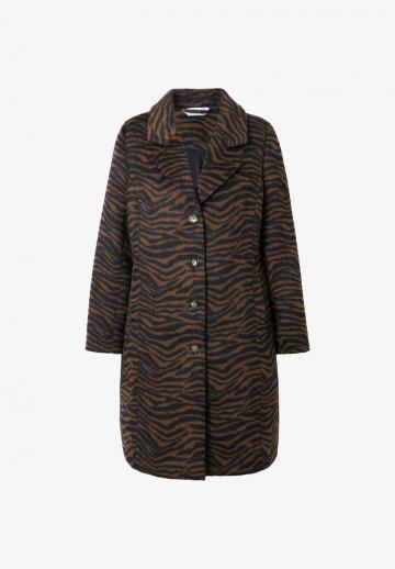 Шерстяное пальто