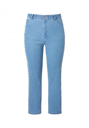 Короткие джинсы