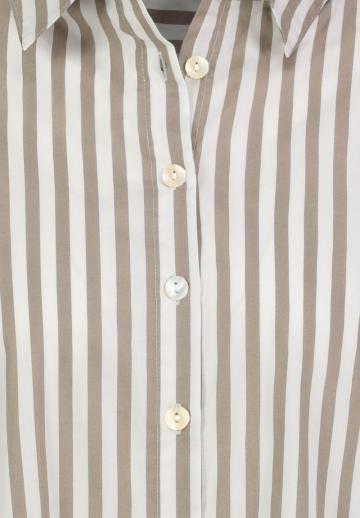 Длинная блузка