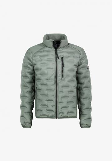 Зимняя куртка