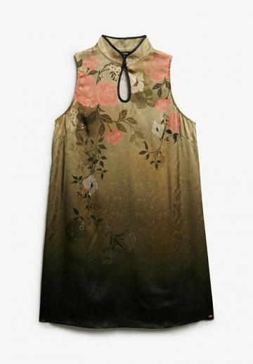 Короткое платье