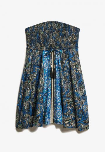 Платье без бретелек