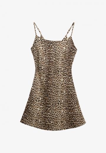 Короткое платье