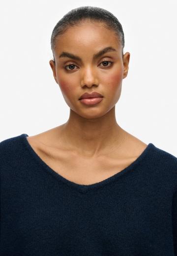 Пуловер с вырезом V