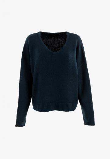 Пуловер с вырезом V