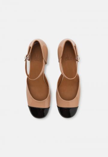 Туфли с ремешком