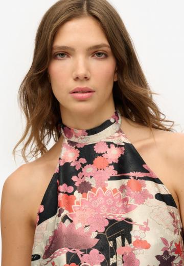 Блузка без рукавов