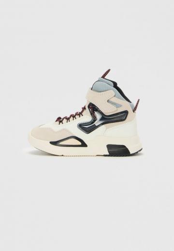 Высокие кеды