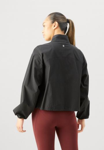 Спортивная куртка