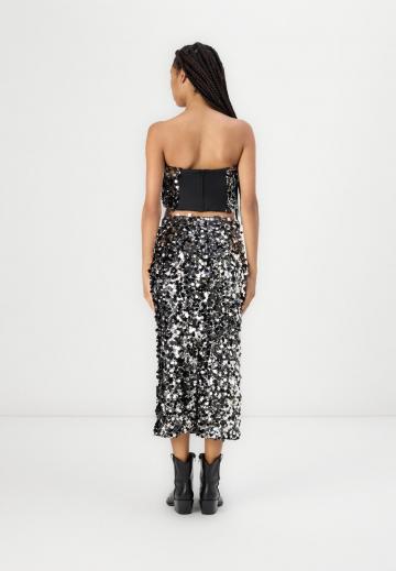 Длинный топ