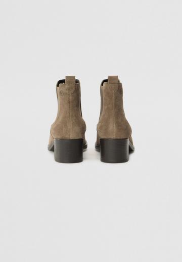 Ботинки челси