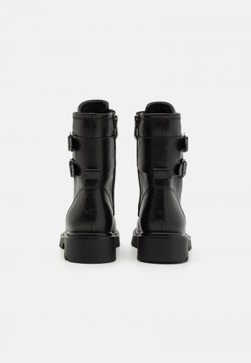 Ковбойские сапоги