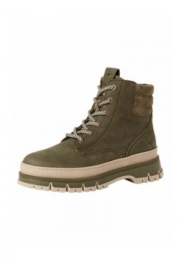 Ботинки на шнуровке