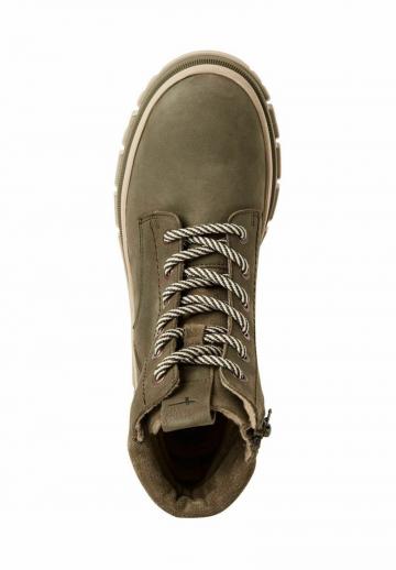 Ботинки на шнуровке