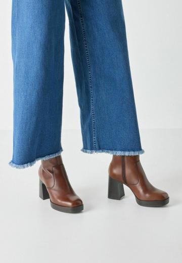 Полусапожки на платформе