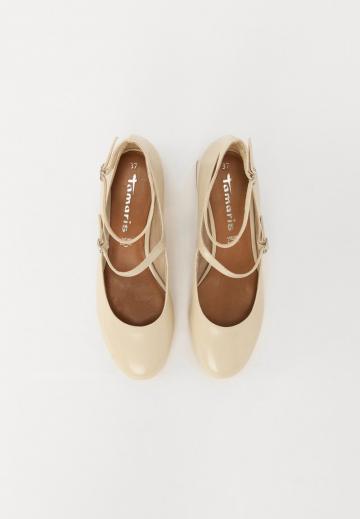 Туфли с ремешком