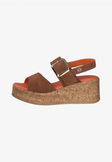 Босоножки на танкетке