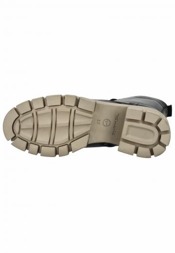 Ботинки на шнуровке