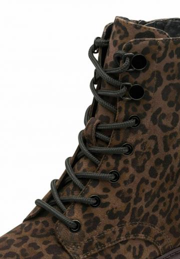 Широкие сапоги