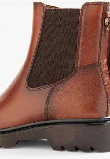 Полусапожки на платформе