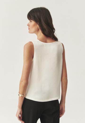 Блузка без рукавов