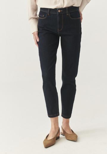 Короткие джинсы
