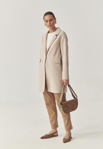 Короткое пальто