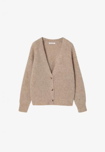 Вязаная кофта