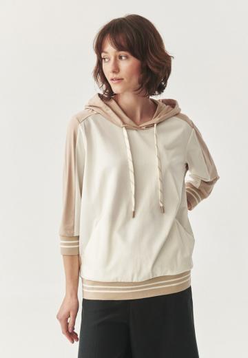 Пуловер с капюшоном