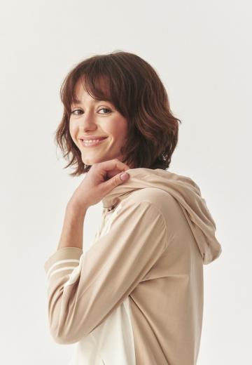 Пуловер с капюшоном