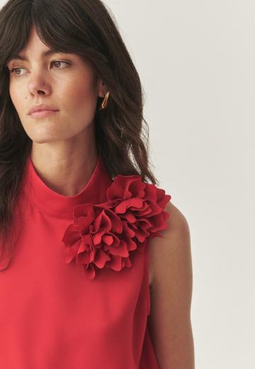 Блузка без рукавов