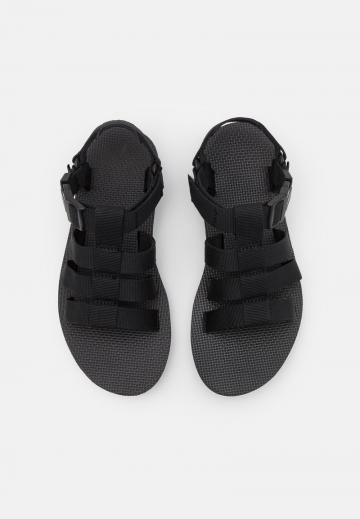 Походные сандалии