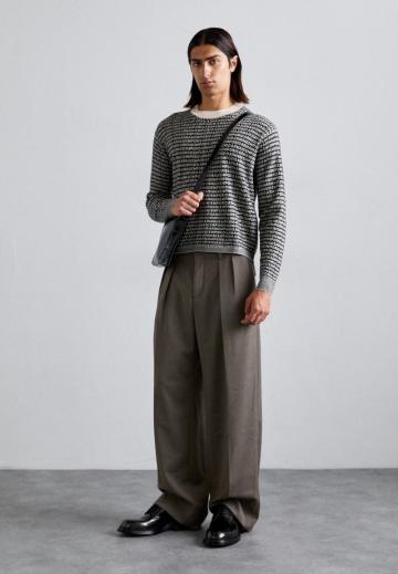 Ботинки на шнуровке