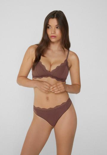 Бюстгальтер без косточек