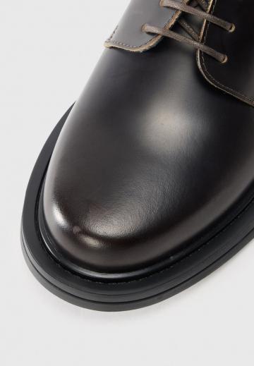 Ботинки на шнуровке