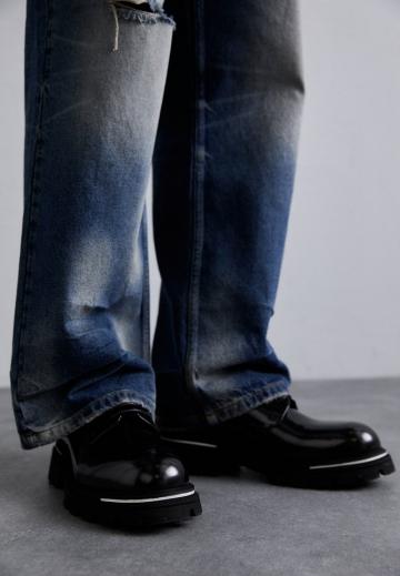 Ботинки на шнуровке