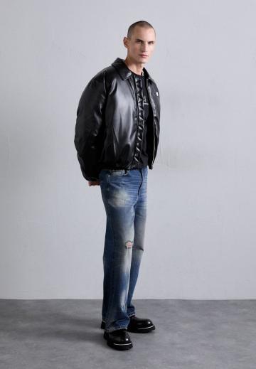 Ботинки на шнуровке