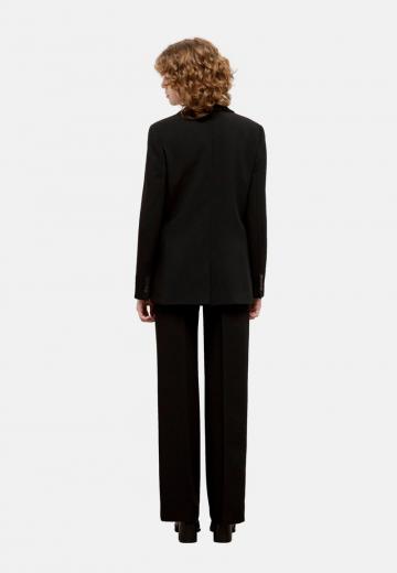 Блейзер с накладными карманами