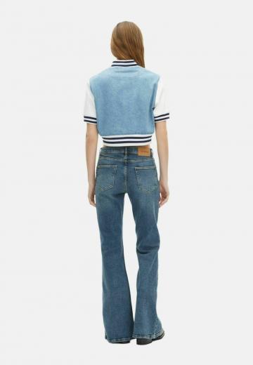 Джинсовая жилетка