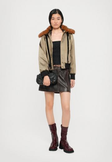 Кожаная куртка