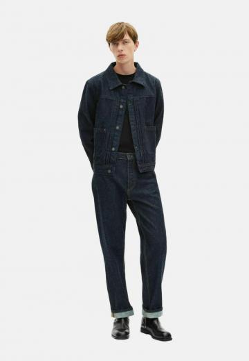 Джинсовая куртка