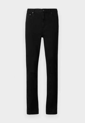 Узкие джинсы