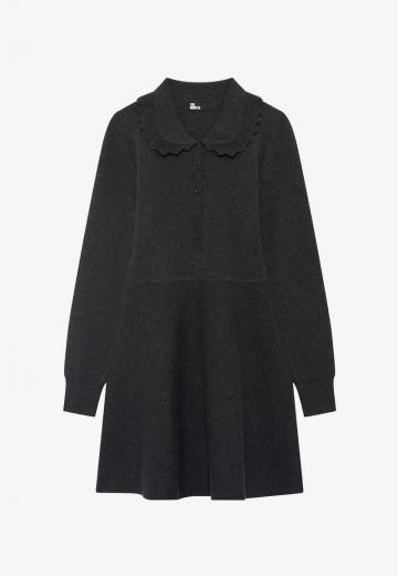 Вязаное платье