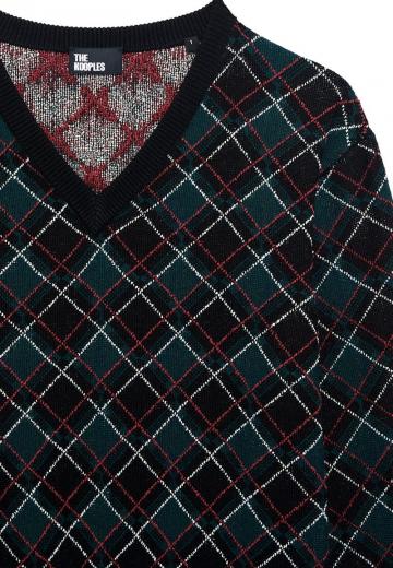 Пуловер с вырезом V